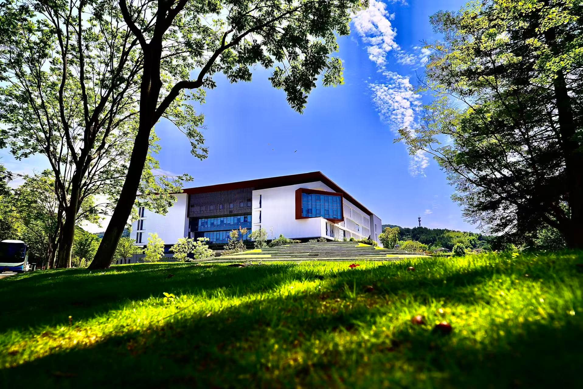 ZAFU Campus Autumn View